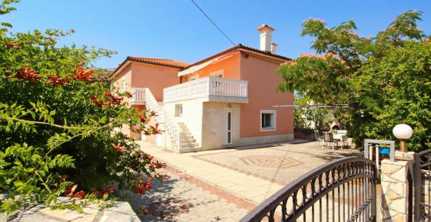 Apartment Radosna 2 – 300 m from Sea