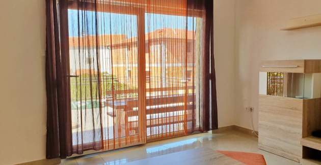 Apartment Rea – 220 m from Sea