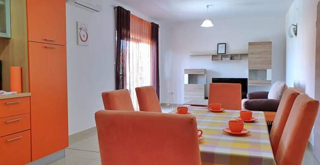 Apartment Rea – 220 m from Sea