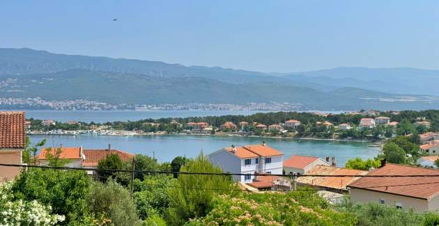 Apartment Rozi – Sea View and Balcony