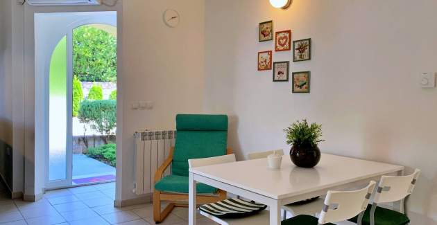 Apartment Savic A2 – 90 m from the Beach