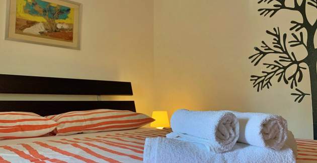 Apartment Savic M – 90 m from the Beach with Sea ​​View