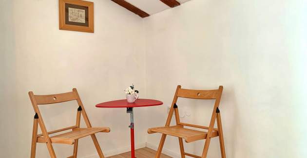 Apartment Savic M – 90 m from the Beach with Sea ​​View