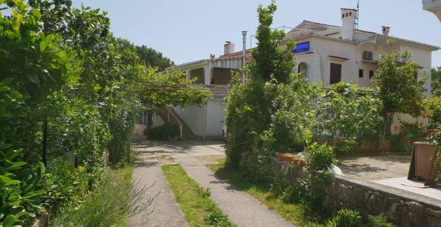 Apartment Srdoc – Terrace, Ground Floor