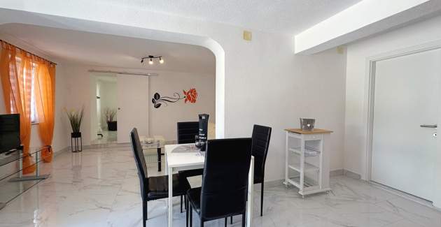 Top Apartment 1 – Pet- and Wheelchair-Friendly