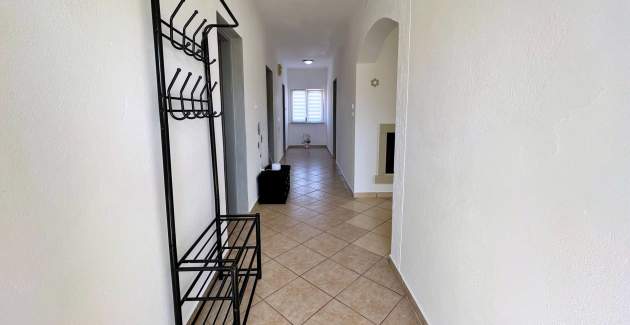 Top Apartment 3 – with Panoramic Sea View