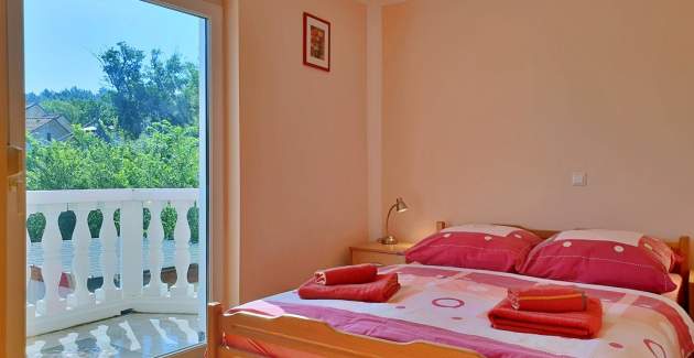 Apartment Vodopija D – near Mud Beach