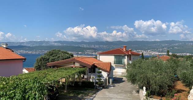 Apartment Volaric A8 – Sea View, 160 m from Sea