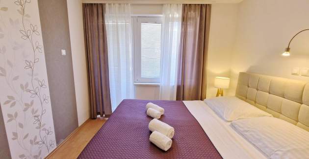 Apartment Brnic AQ 1 - with Balcony, 90 m from the Beach