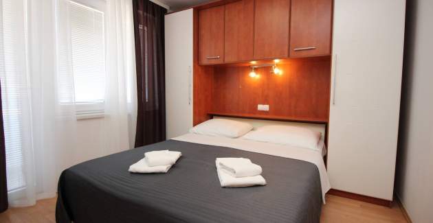 Apartman Brnic AQ 3 – s Balkonom, 90 m od Plaže