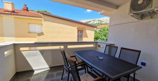 Apartman Brnic AQ 3 – s Balkonom, 90 m od Plaže