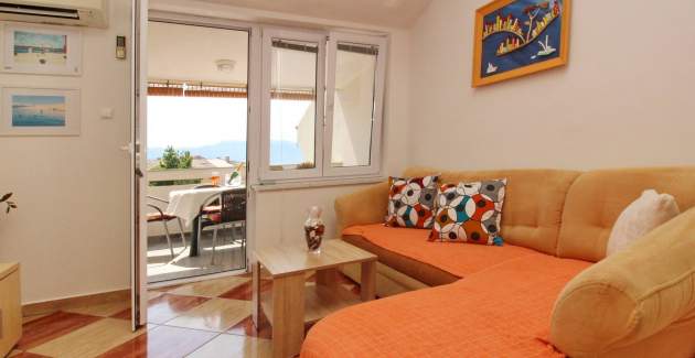 Apartment Dorcic AQ 1 - central Location, close to the Beach