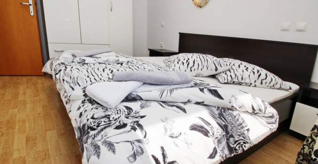 Apartment Dorcic AQ 1 - central Location, close to the Beach