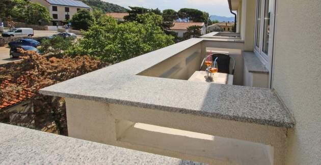 Apartment Dorcic AQ 2 - central Location, close to the Beach