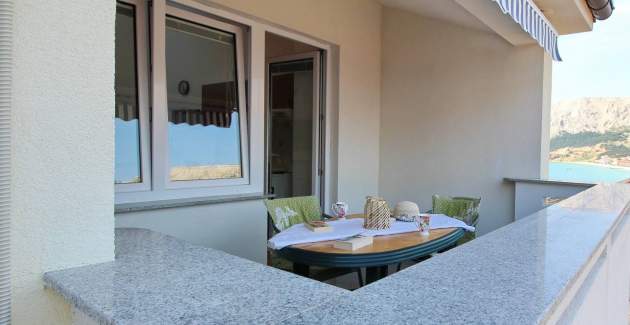 Apartment Dorcic AQ 3 - central Location, close to the Beach