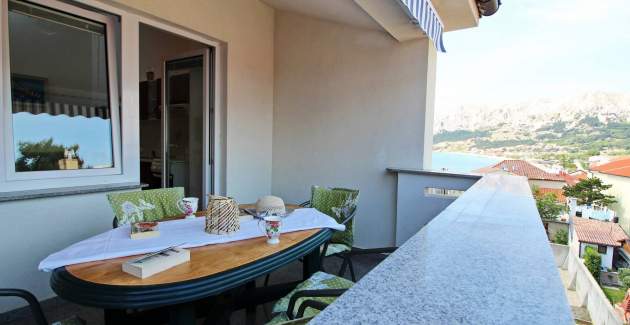Apartment Dorcic AQ 3 - central Location, close to the Beach