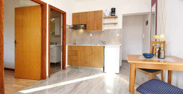 Charmantes Apartment Brnić Nr.3 - mit Balkon