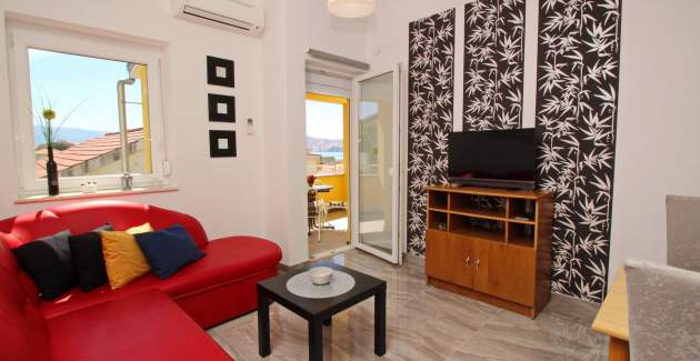 Charmantes Apartment Brnić Nr.8 - mit Balkon