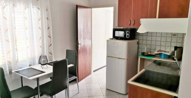 Apartman Bugi CESTA - s balkonom