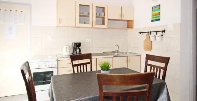 Apartment Mihaela - 350m from the Beach