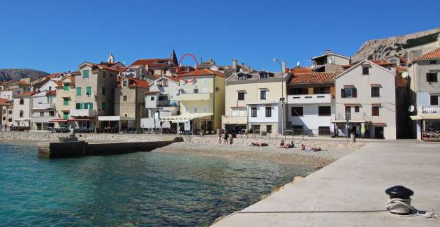 Apartment Fantov - in the old Part of Baska, with a nearby Parking