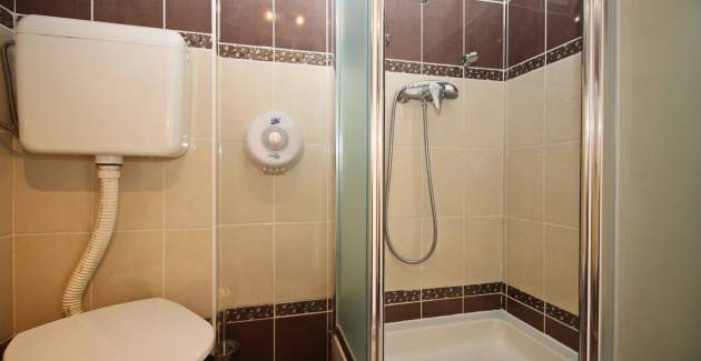 Apartment Fantov - in the old Part of Baska, with a nearby Parking