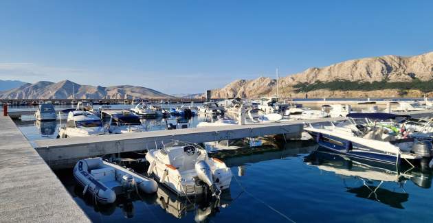 Apartment Fantov No.2 - with Terrace, 250 m from the Beach