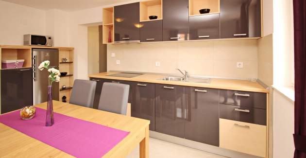 Apartment Gorica 2 No.1 - with Terrace and Pool