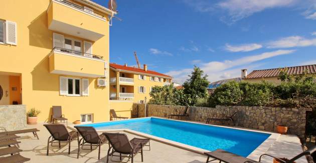 Apartment Gorica 2 No.5 - with Balcony and Pool