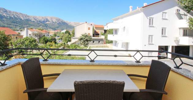 Apartment Gorica 2 No.5 - with Balcony and Pool