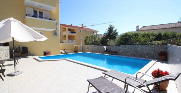Apartment Gorica 2 No.8 - with Balcony and Pool