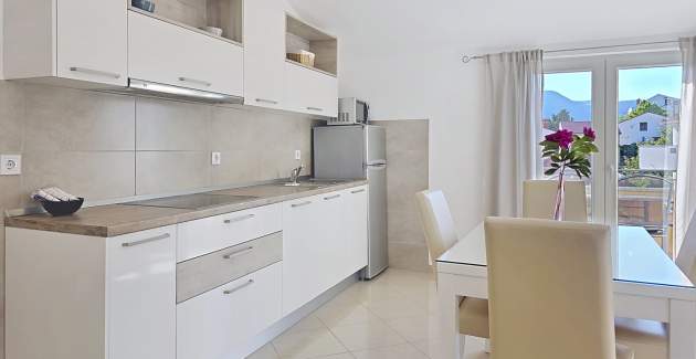 Apartment Gorica 2 No.8 - with Balcony and Pool