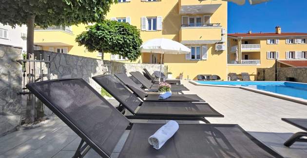 Appartamento Gorica 2 n.10 – con piscina, a livello seminterrato