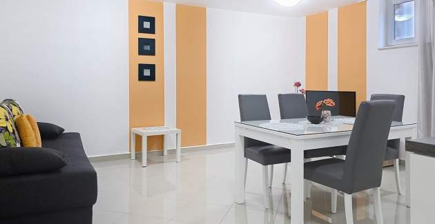 Appartamento Gorica 2 n.12 – con piscina, a livello seminterrato