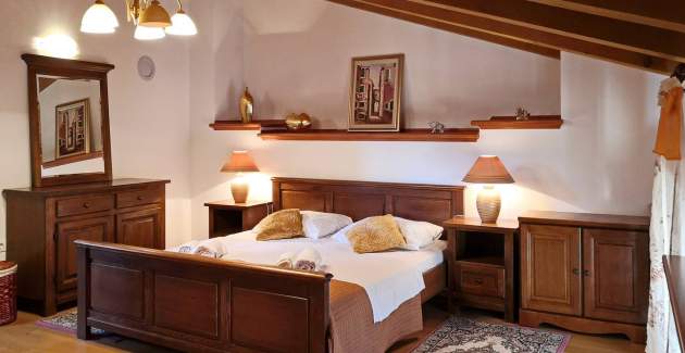 Holiday House Katarinini Dvori - with private Pool