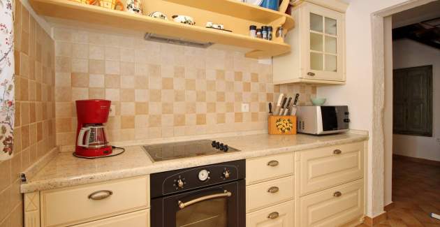 Holiday House Katarinini Dvori - with private Pool