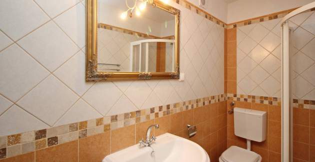 Holiday House Katarinini Dvori - with private Pool