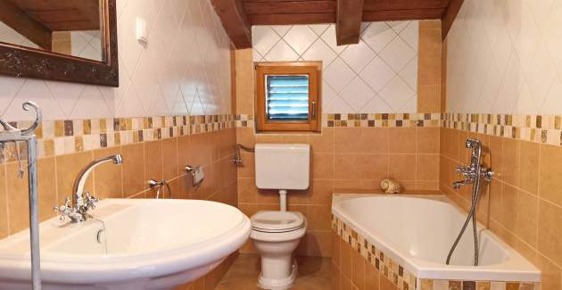 Holiday House Katarinini Dvori - with private Pool