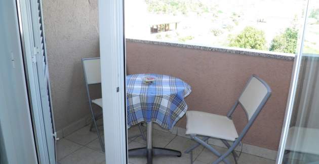 Standard Apartment Klaric Bs - 200m from the Beach, with Balcony