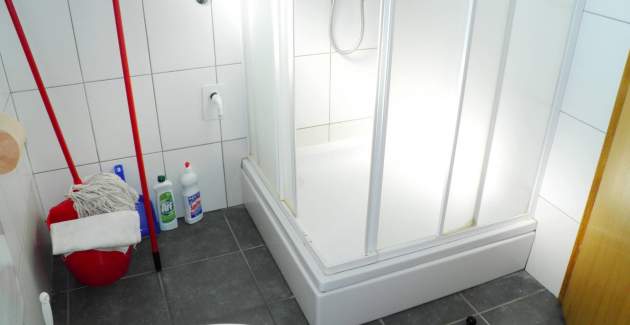 Standard Apartment Klaric Prvic - 200 m from the Beach, with Balcony