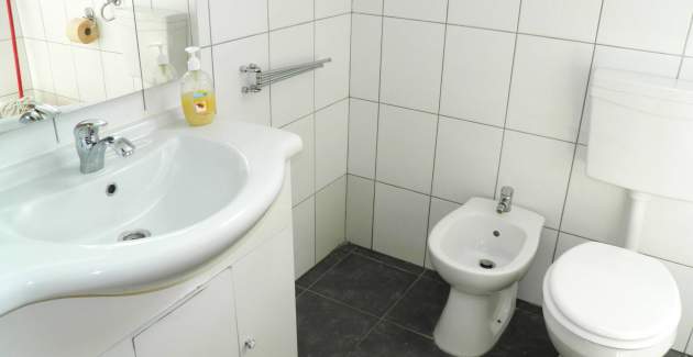 Standard Apartment Klaric Prvic - 200 m from the Beach, with Balcony