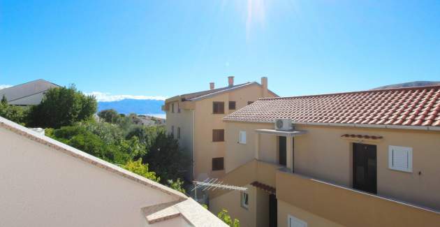 Apartman Kucar No.2 – s balkonom, 350 m od plaže