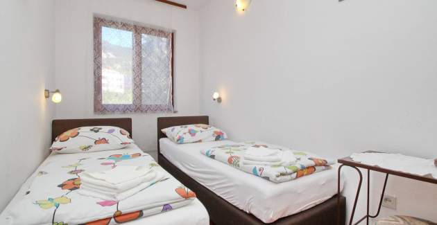 Apartman Kucar No.2 – s balkonom, 350 m od plaže