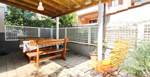 Apartment Krleza - with large, covered Terrace