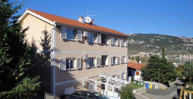 Apartment Mikulan Nara M - with Sea View, 350 m from the Beach