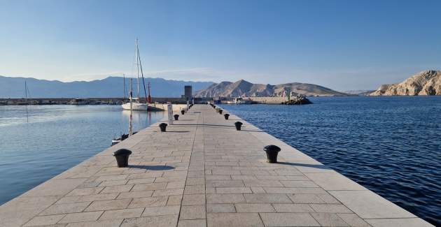 Apartment Mikulan Nara B - with Balcony, 350 m from the Beach