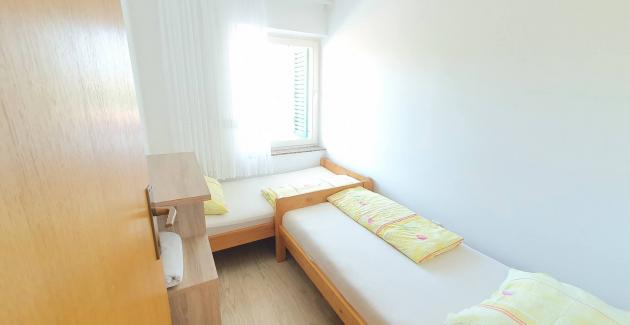 Apartment Mostak A4 - with Balcony