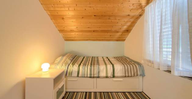 Apartment Nana K2 - with Sea View and private BBQ