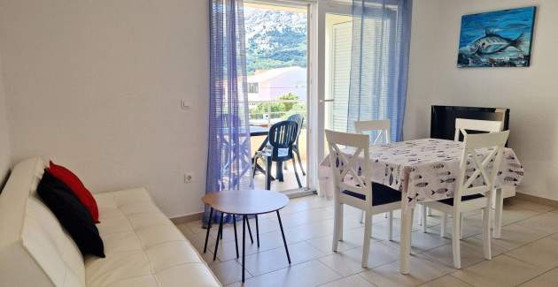 Apartment Pavlakovic - with Balcony and Parking