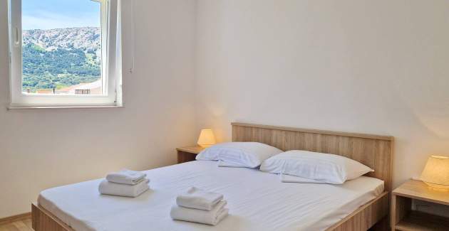 Apartment Pavlakovic - with Balcony and Parking